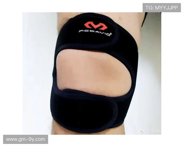 足球护膝护肘护板选购与使用指南 提升运动表现与保护安全的全方位解析 足球护膝护肘护板选购与使用指南 提升运动表现与保护安全的全方位解析